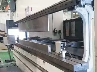 視覺檢測系統(tǒng)在鈑金加工行業(yè)中的應用說明-機器視覺_視覺檢測設備_3D視覺_缺陷檢測