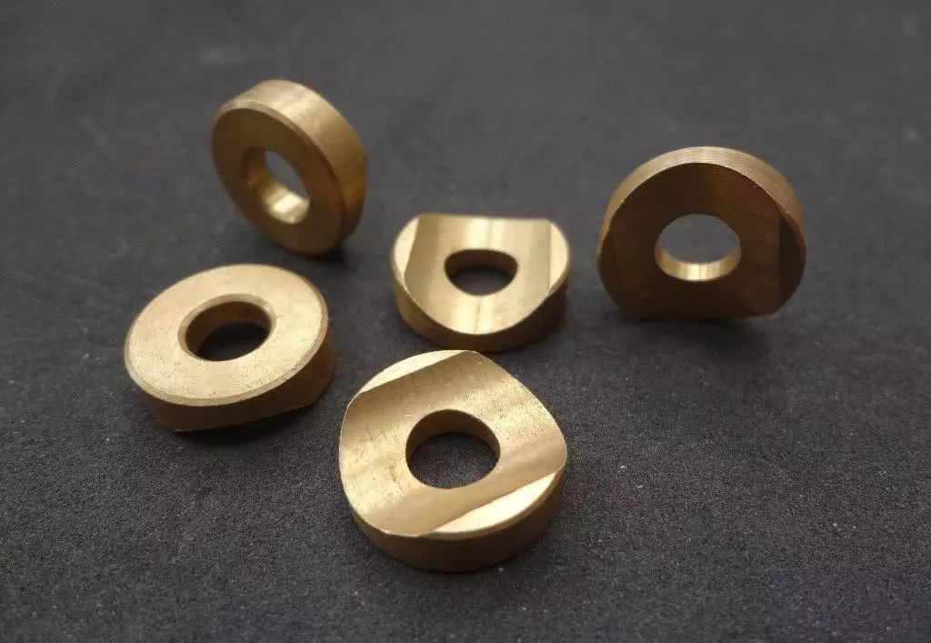 機(jī)器視覺檢測(cè)設(shè)備正在迎來高速發(fā)展-彩盒外觀檢測(cè)的應(yīng)用-機(jī)器視覺_視覺檢測(cè)設(shè)備_3D視覺_缺陷檢測(cè)