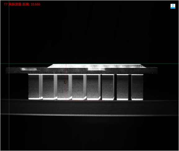 散熱片外觀尺寸視覺(jué)檢測(cè)設(shè)備系統(tǒng)-機(jī)器視覺(jué)_視覺(jué)檢測(cè)設(shè)備_3D視覺(jué)_缺陷檢測(cè)