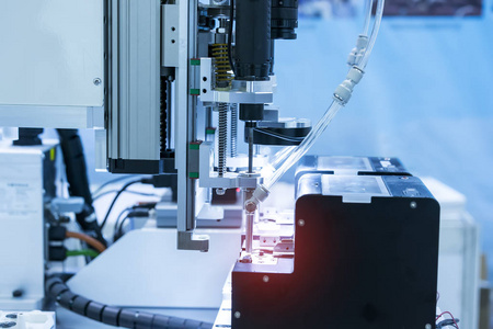 AI智能視覺檢測系統(tǒng)實現(xiàn)工業(yè)產(chǎn)品高效產(chǎn)出-機器視覺_視覺檢測設(shè)備_3D視覺_缺陷檢測