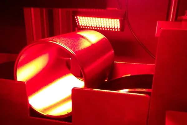 機器視覺技術在汽車制造中的應用案例-機器視覺_視覺檢測設備_3D視覺_缺陷檢測