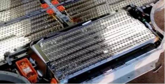 3D機(jī)器視覺在新能源汽車動力電池行業(yè)的應(yīng)用-機(jī)器視覺_視覺檢測設(shè)備_3D視覺_缺陷檢測