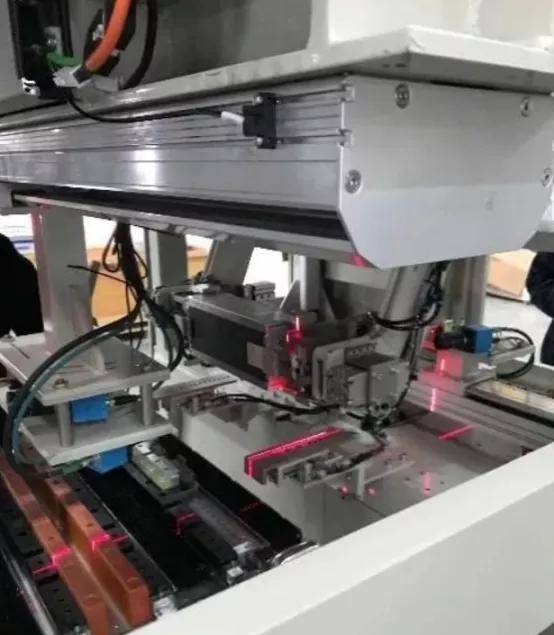 3D機(jī)器視覺在新能源汽車動力電池行業(yè)的應(yīng)用-機(jī)器視覺_視覺檢測設(shè)備_3D視覺_缺陷檢測
