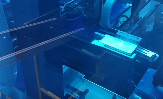 機器視覺對位系統(tǒng)貼合應(yīng)用案例-機器視覺_視覺檢測設(shè)備_3D視覺_缺陷檢測