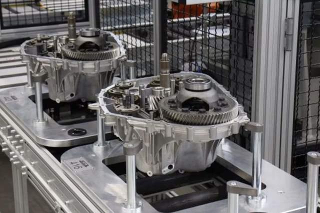 發(fā)動(dòng)機(jī)零部件防錯(cuò)機(jī)器視覺檢測(cè)方案-機(jī)器視覺_視覺檢測(cè)設(shè)備_3D視覺_缺陷檢測(cè)