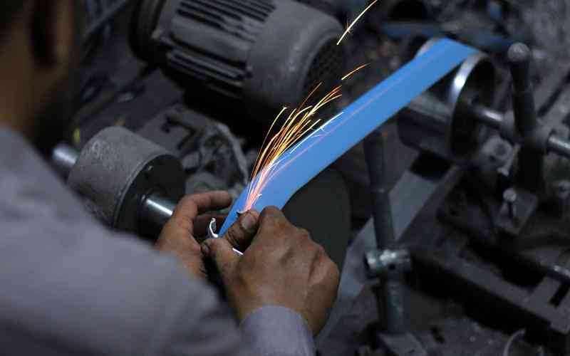 標(biāo)簽品檢機如何在高速度生產(chǎn)線上保持高效