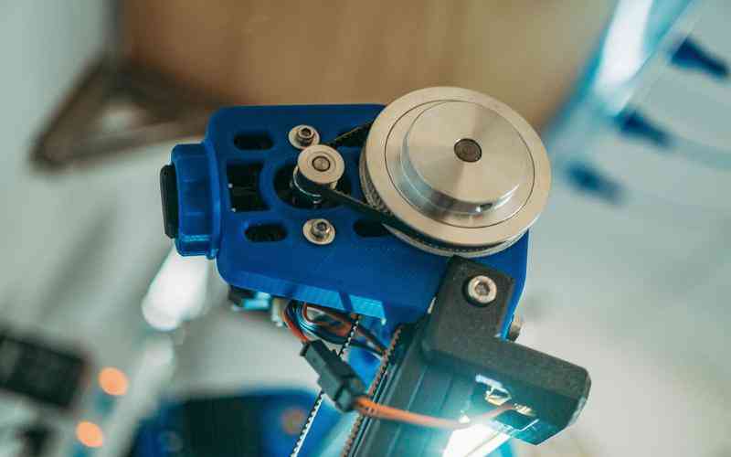 如何調(diào)整全自動(dòng)外觀檢測(cè)機(jī)以應(yīng)對(duì)光照變化