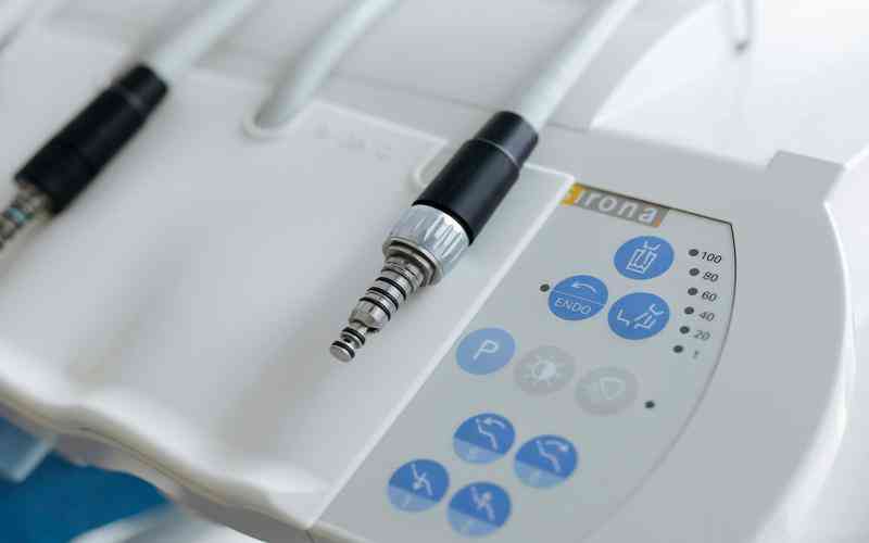 如何在新材料研發(fā)中進(jìn)行瑕疵檢測(cè)