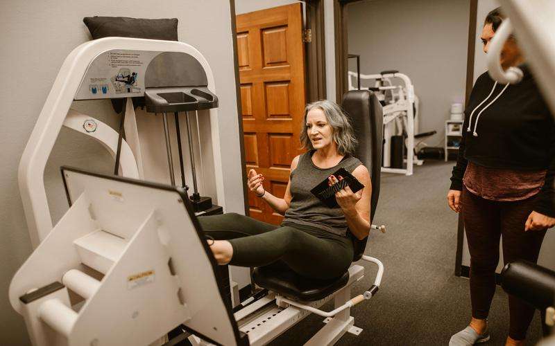 機器視覺智能測量儀的自動對焦功能如何實現(xiàn)