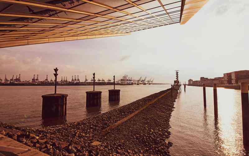 深度學(xué)習(xí)在視覺檢測(cè)設(shè)備中的作用是什么