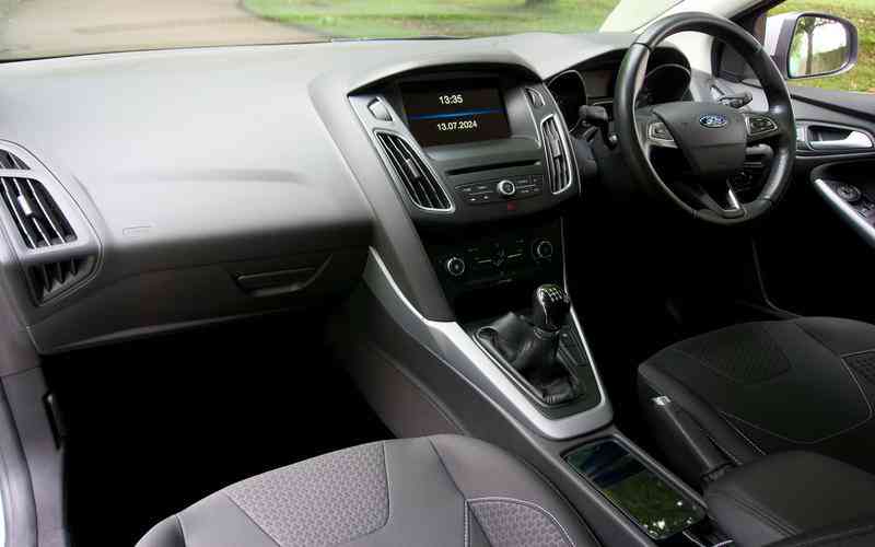 機器視覺算法的自適應(yīng)調(diào)整如何影響其性能