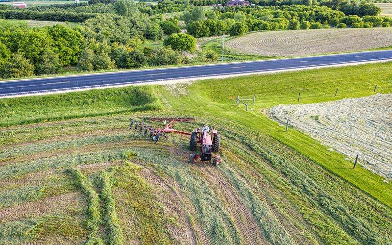 AI缺陷檢測(cè)系統(tǒng)如何提升生產(chǎn)線(xiàn)的透明度和可追溯性