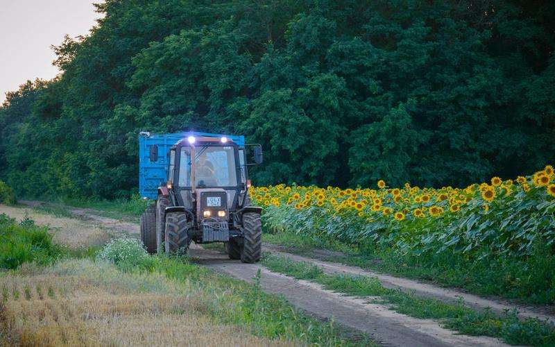 如何通過(guò)品檢機(jī)優(yōu)化全球化生產(chǎn)中的質(zhì)量控制流程